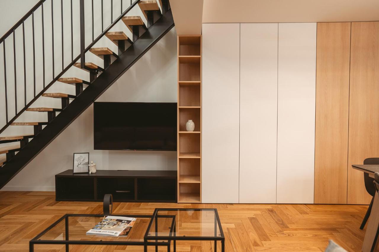 26Bricks Luxury Suites 오라데아 외부 사진