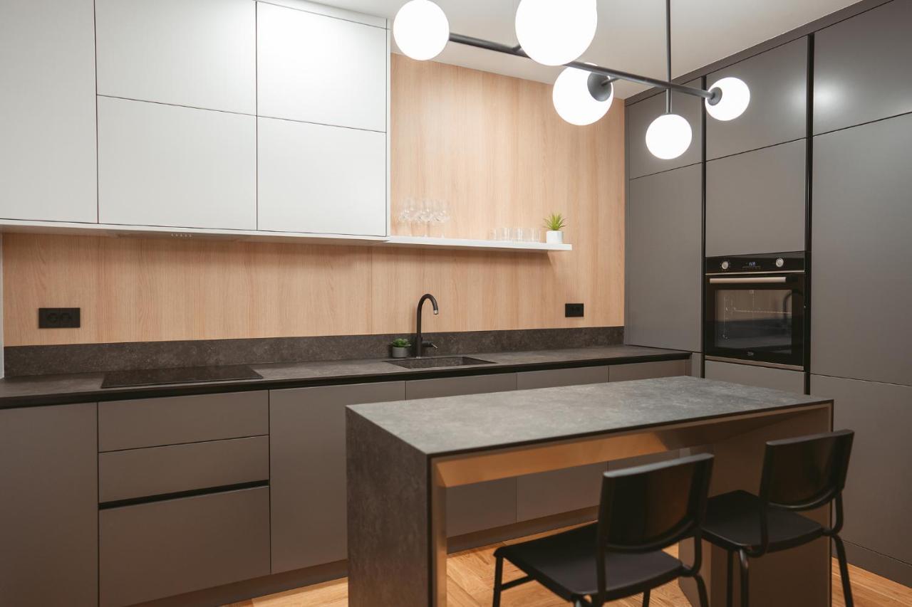 26Bricks Luxury Suites 오라데아 외부 사진
