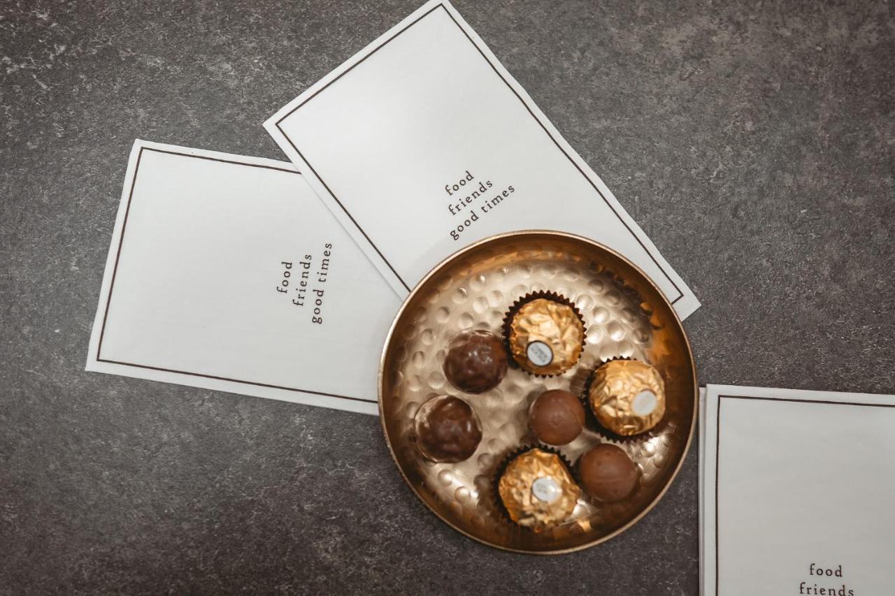 26Bricks Luxury Suites 오라데아 외부 사진