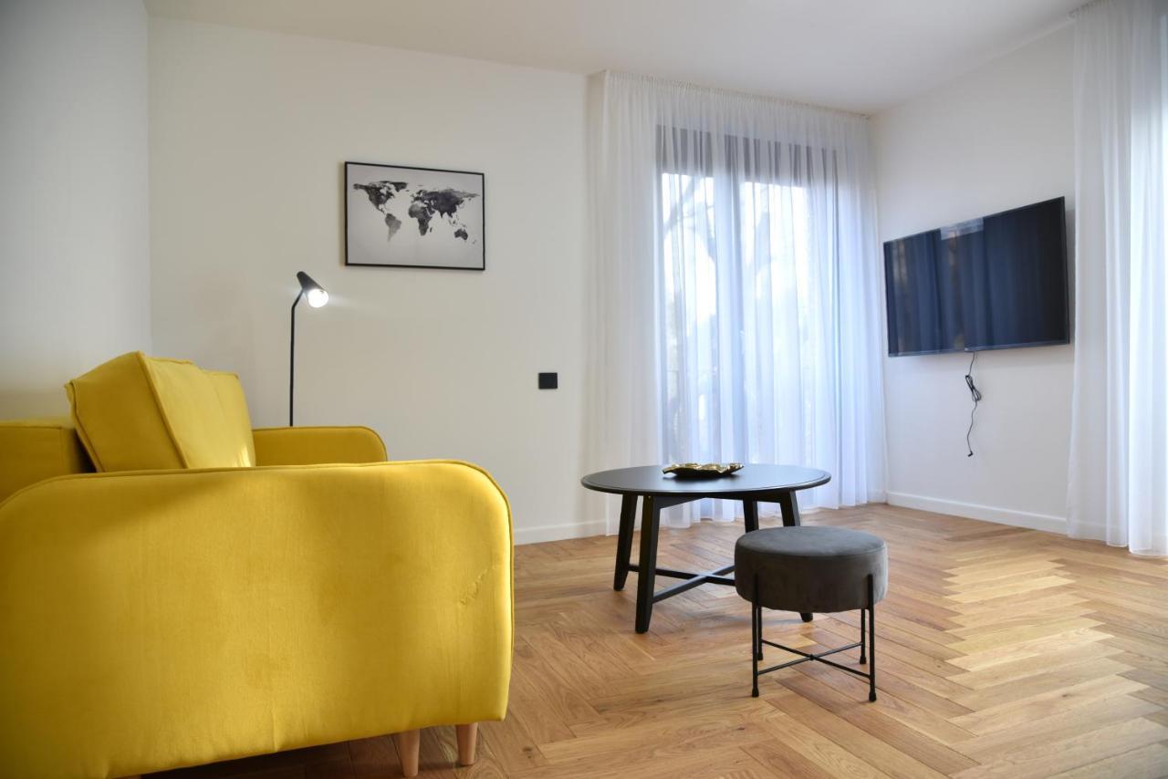 26Bricks Luxury Suites 오라데아 외부 사진