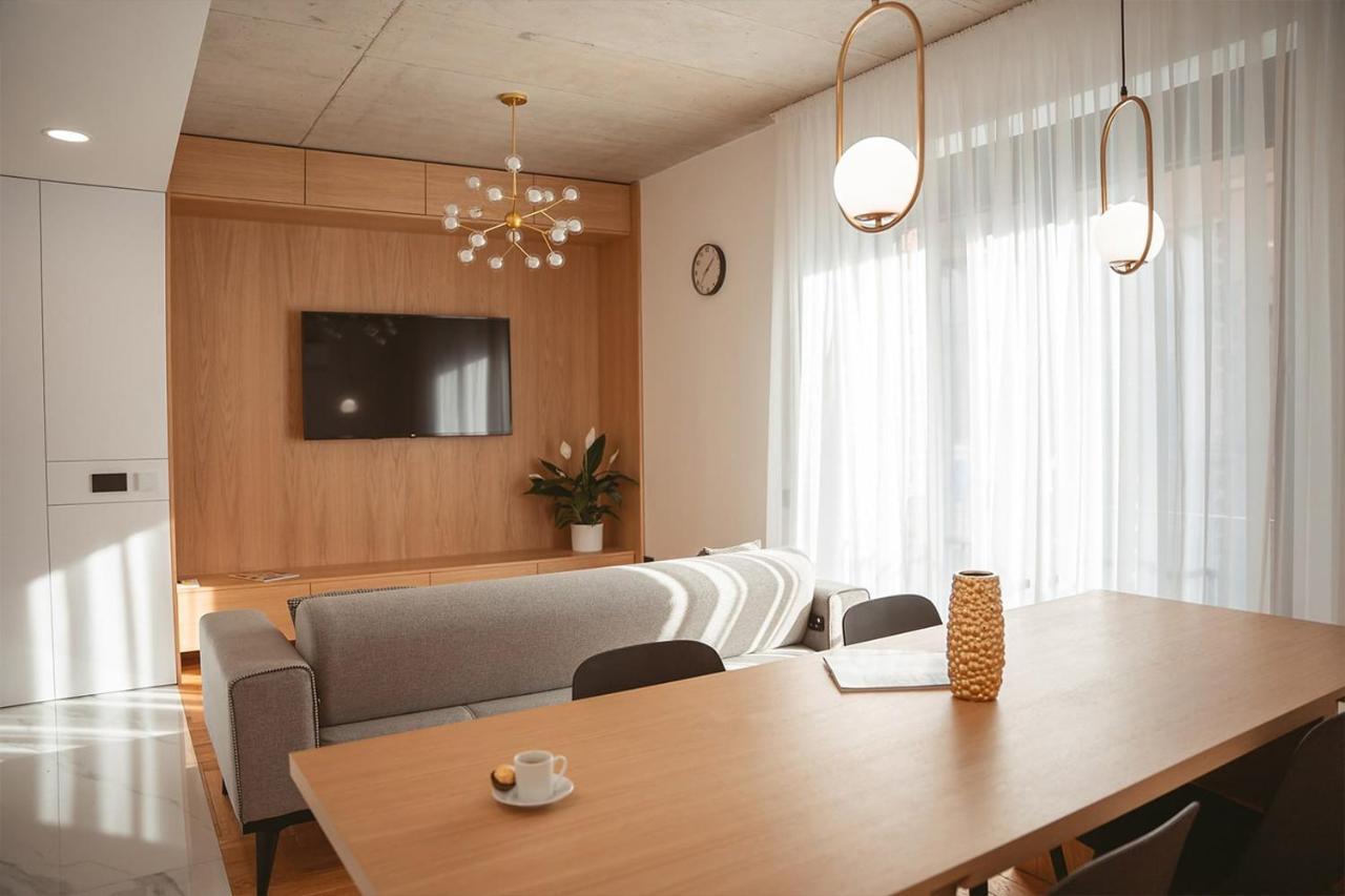 26Bricks Luxury Suites 오라데아 외부 사진