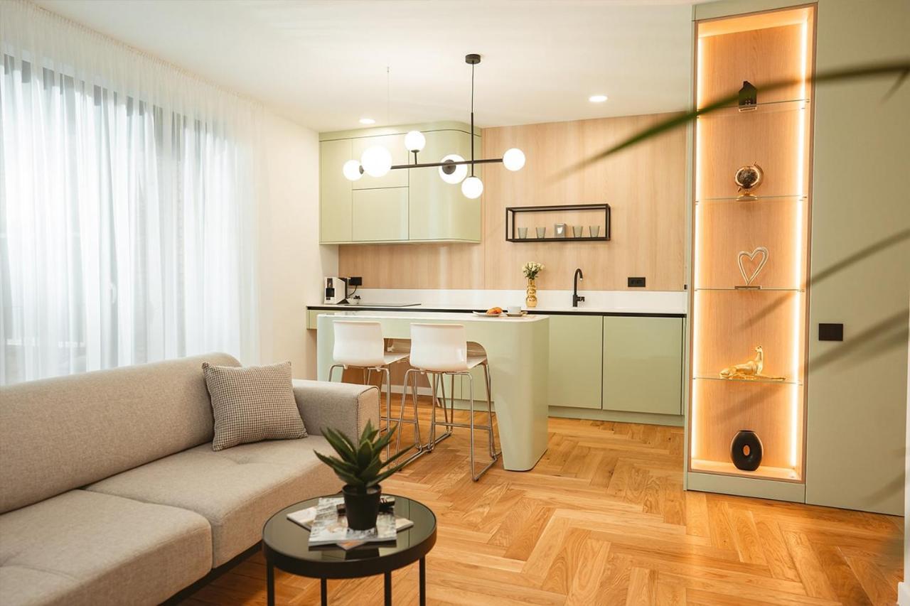 26Bricks Luxury Suites 오라데아 외부 사진