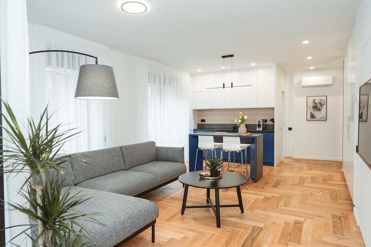 26Bricks Luxury Suites 오라데아 외부 사진