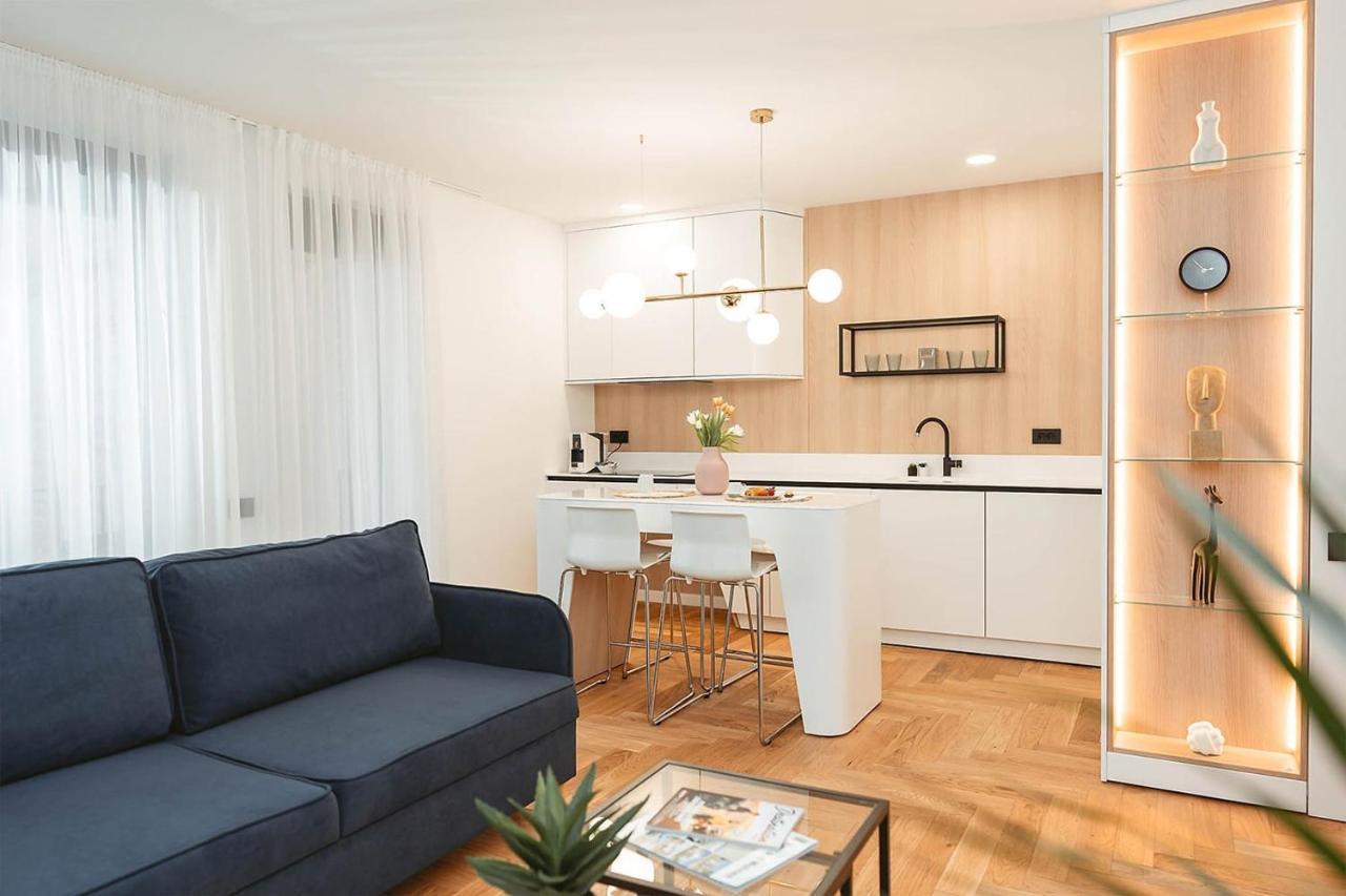 26Bricks Luxury Suites 오라데아 외부 사진