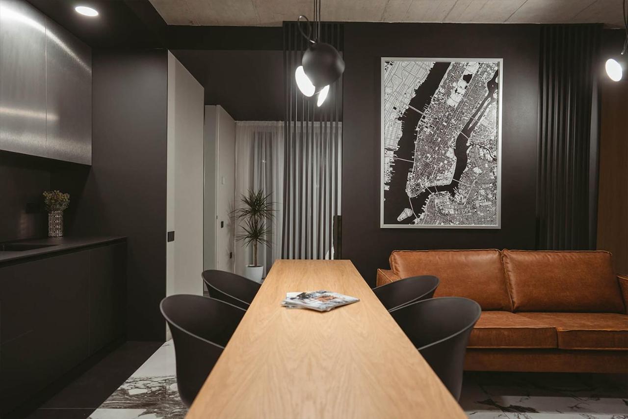 26Bricks Luxury Suites 오라데아 외부 사진