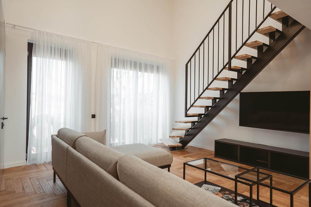 26Bricks Luxury Suites 오라데아 외부 사진